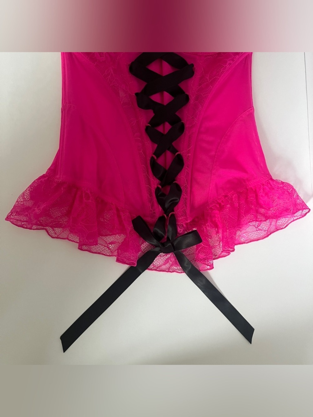 La Senza Hot Pink Lace Corset with Black Ribbon Size Small NWT - Picture 5 of 9